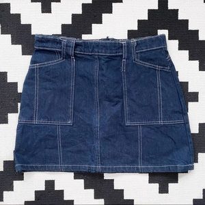 🌟BRAND NEW🌟 BDG JEAN MINI SKIRT SIZE SMALL